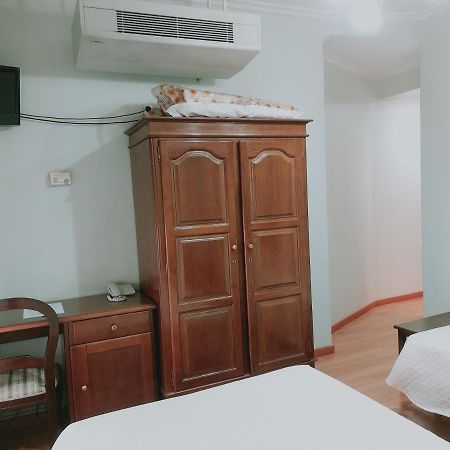 Hotel Chipen Виго Экстерьер фото