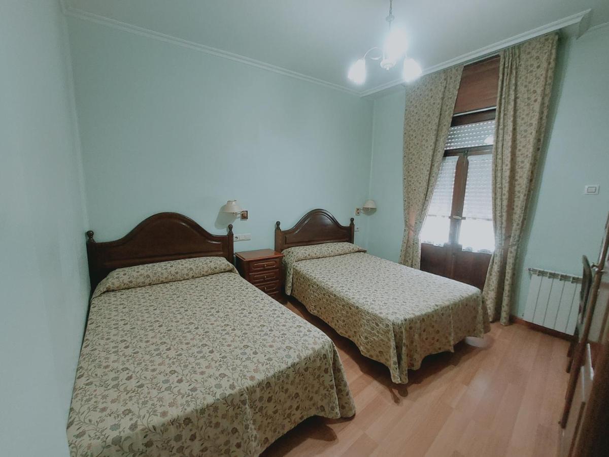Hotel Chipen Виго Экстерьер фото