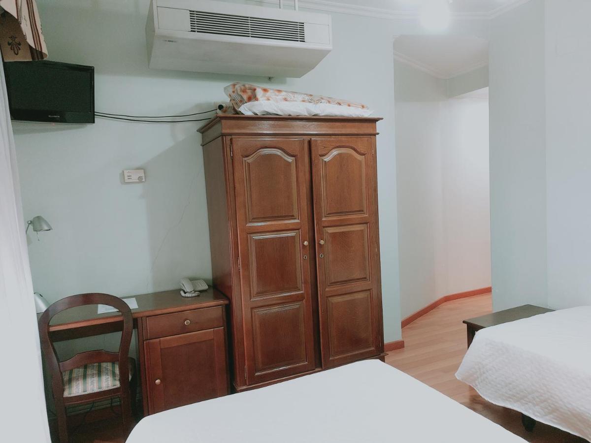 Hotel Chipen Виго Экстерьер фото