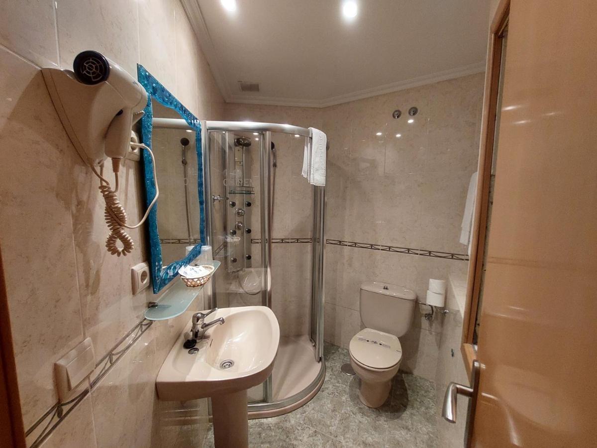 Hotel Chipen Виго Экстерьер фото